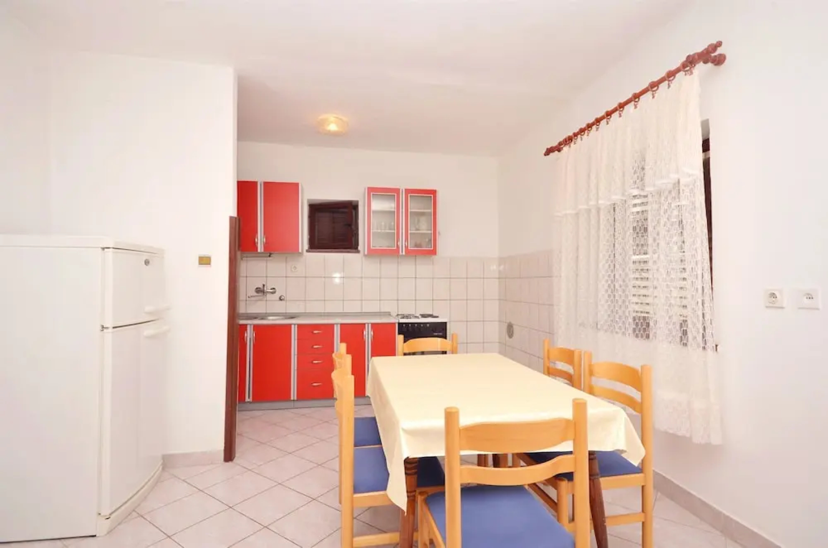 Apartments Zdravko