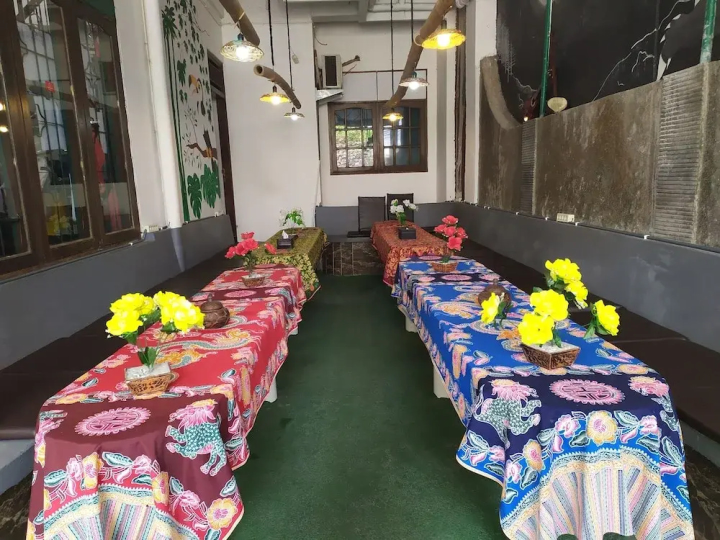 24/7 Bed & Breakfast