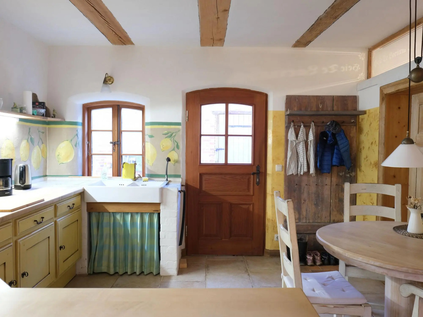 Peaceful Escape in Neu Karin