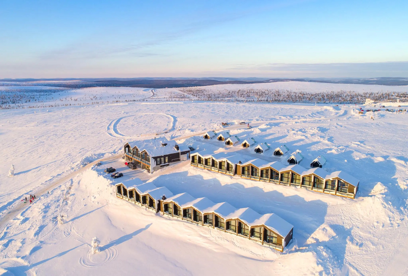Star Arctic Hotel & Activities