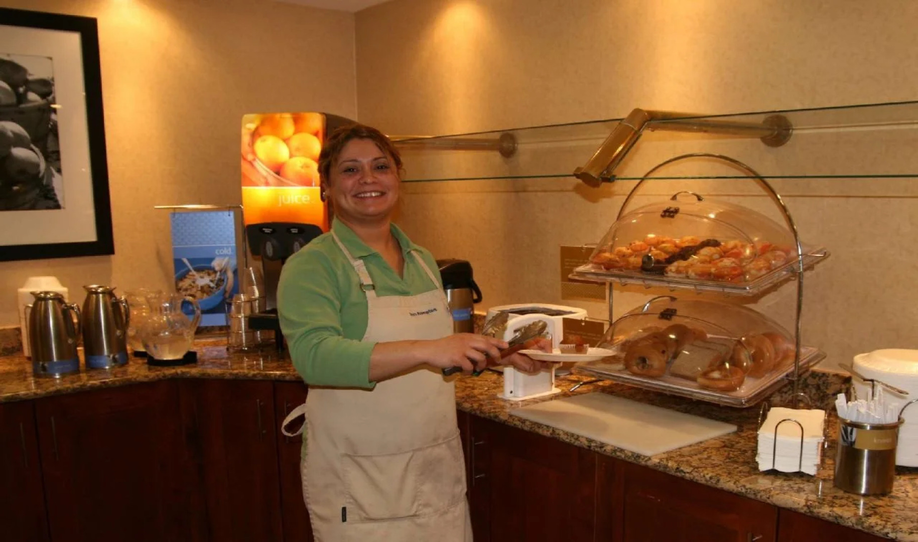 Hampton Inn & Suites Kansas City-Merriam