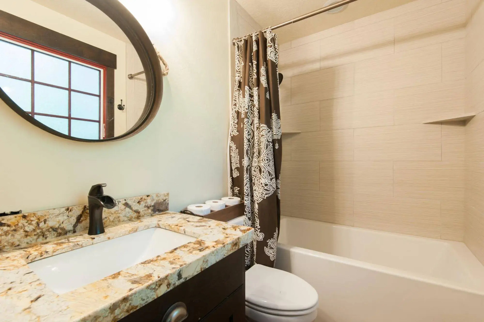 Hideaway Above The Stream