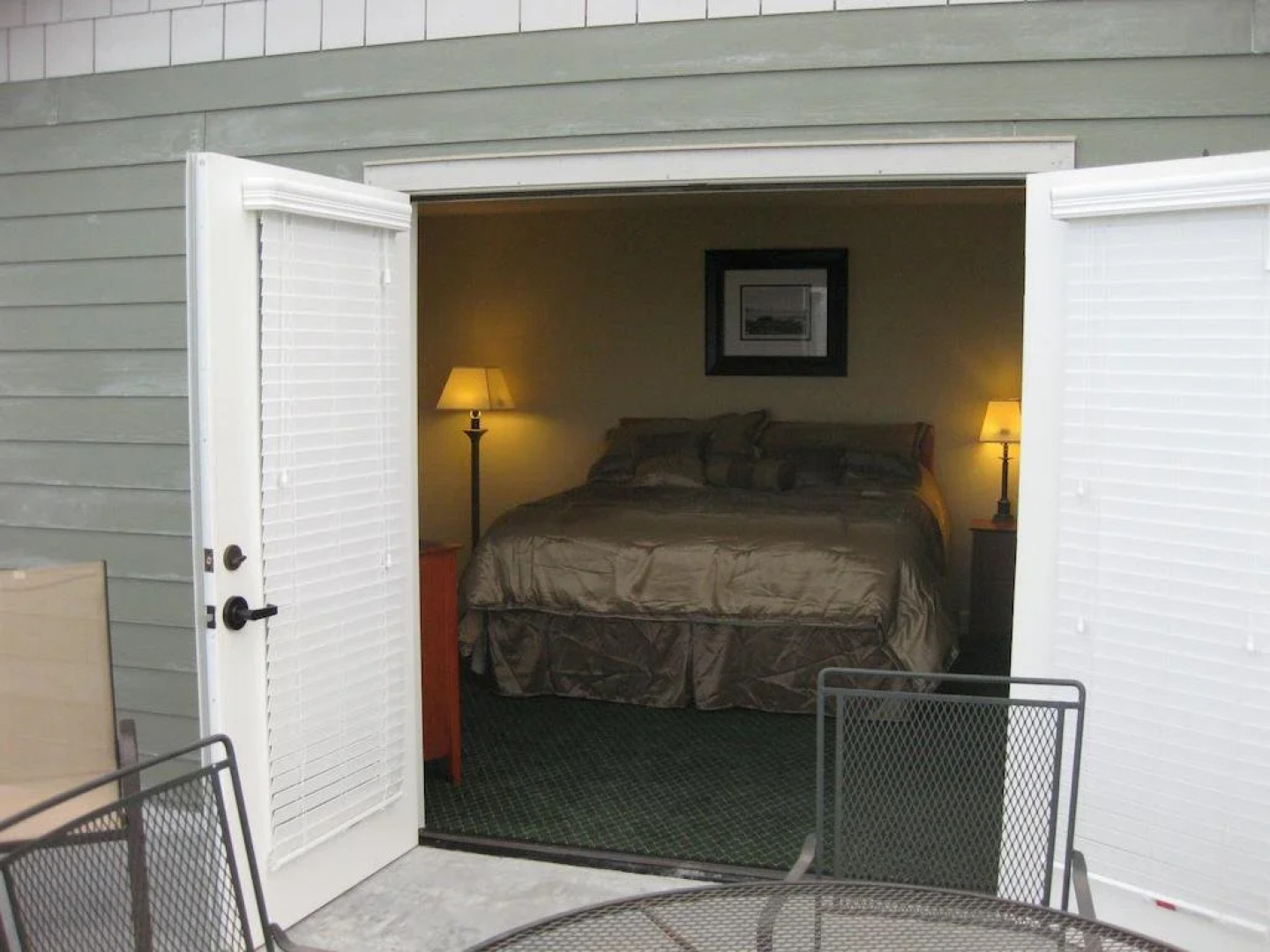 Whitney Mountain Lodge