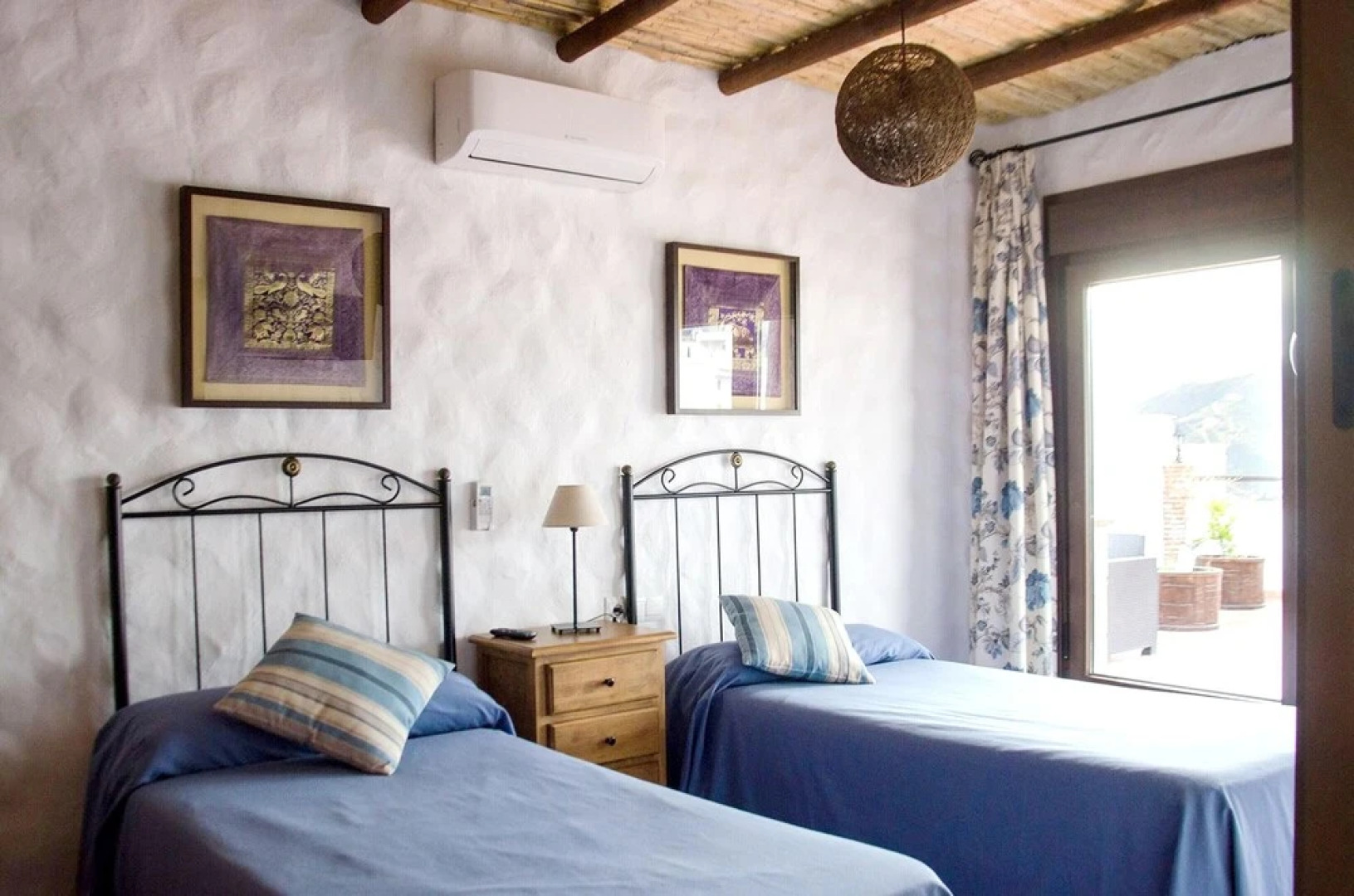 House with 2 Bedrooms in Canillas de Albaida, with Wonderful Sea View, Shared Pool, Terrace - 15 Km From the Beach