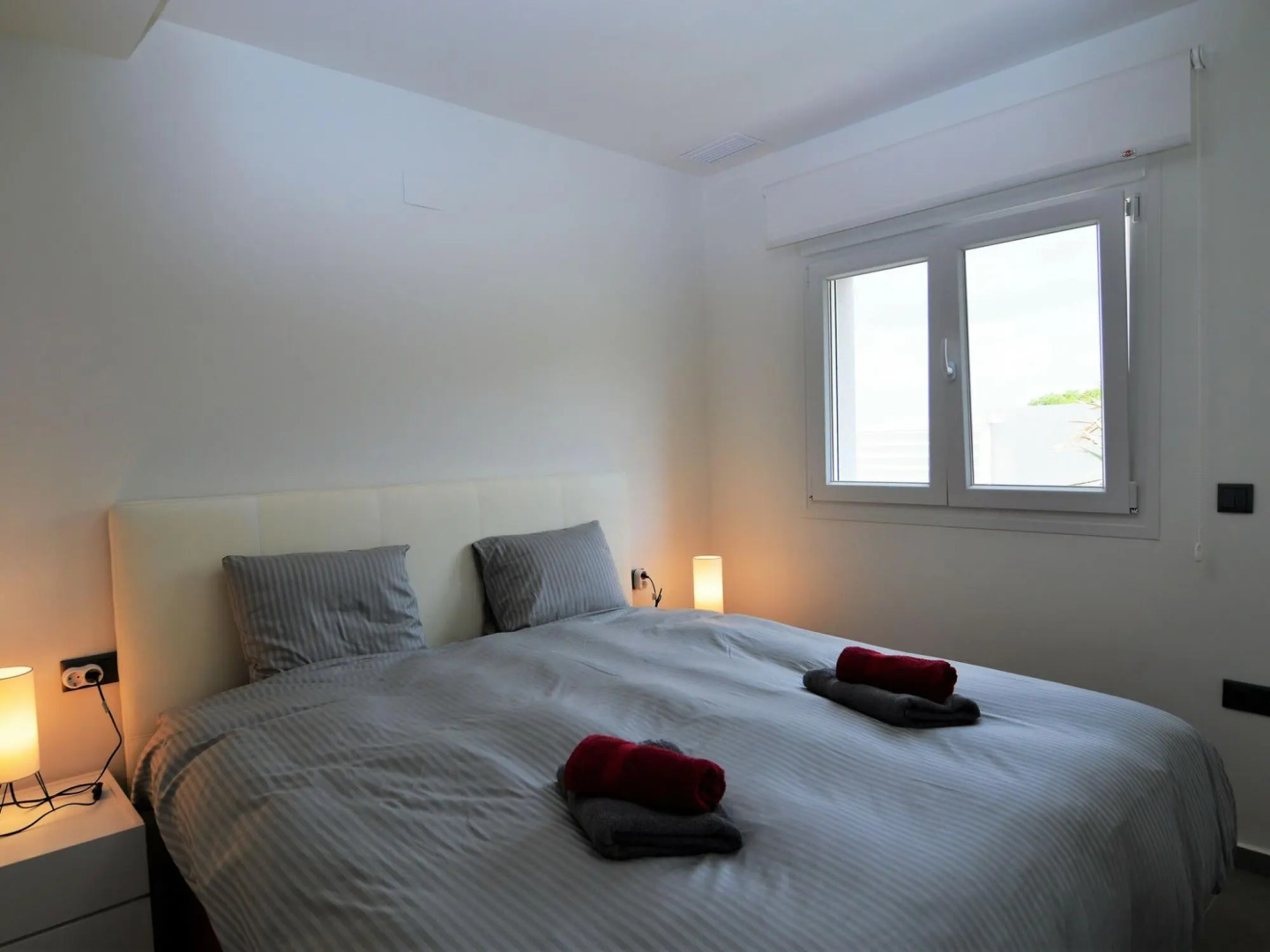 Rojales Stay With Garden