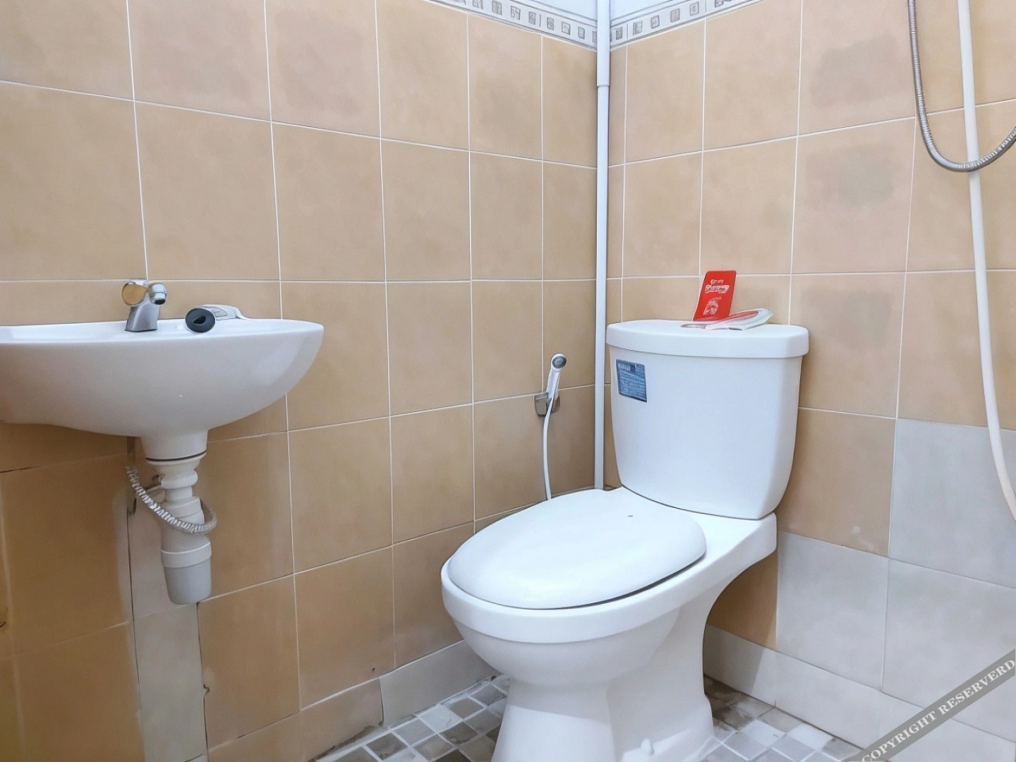 RedDoorz Syariah near Transmart Tegal