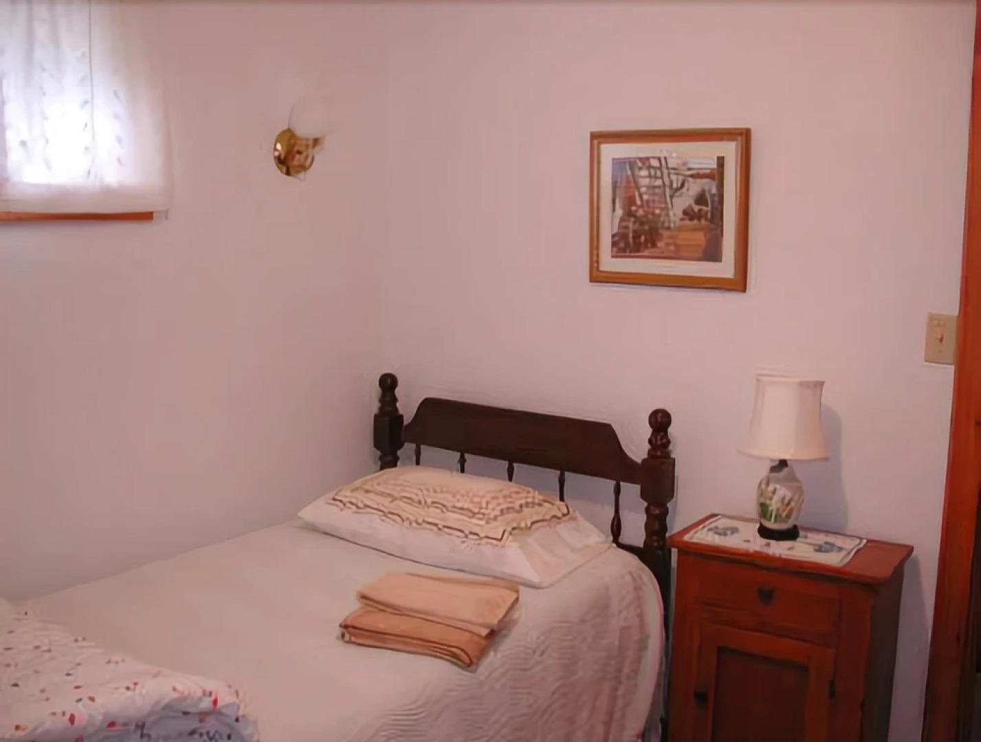 Tyler Point Cottage - Three Bedroom Home