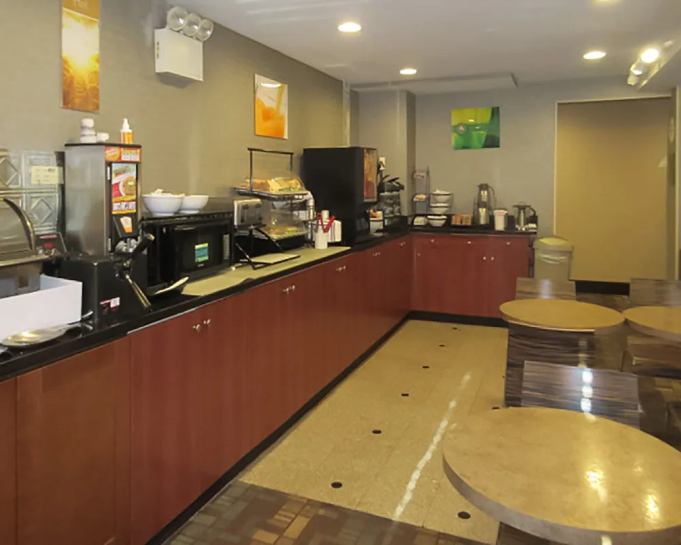 Prince Flushing Hotel