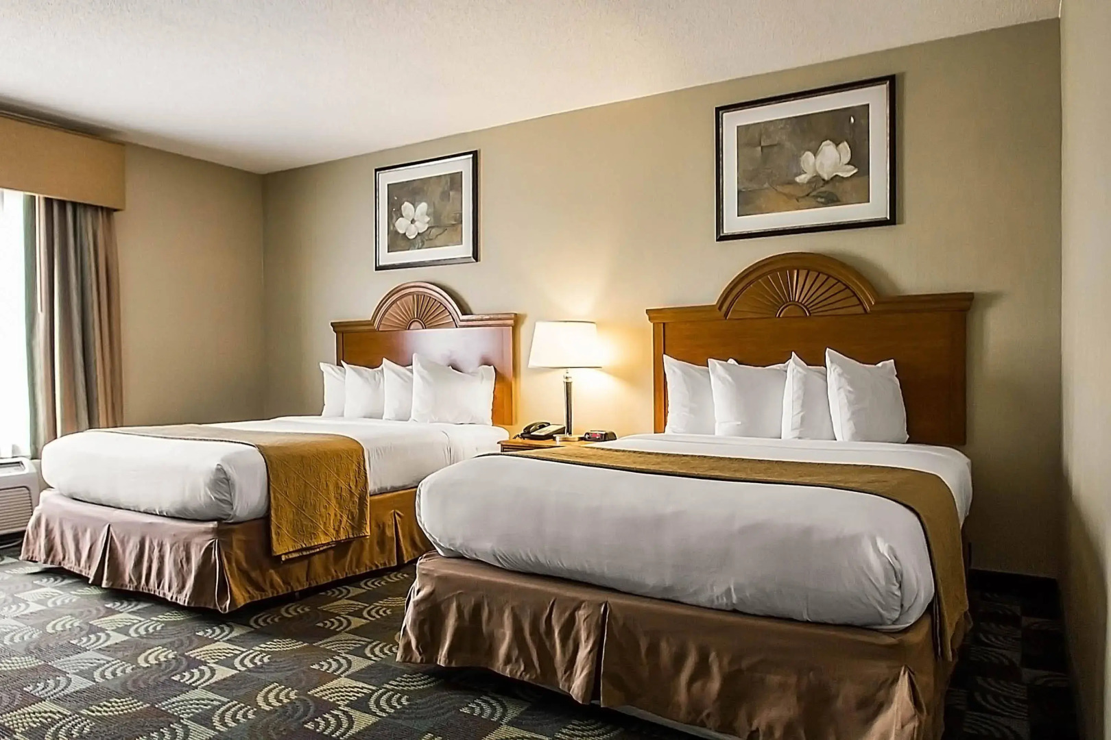 Quality Inn & Suites Fishkill South near I-84