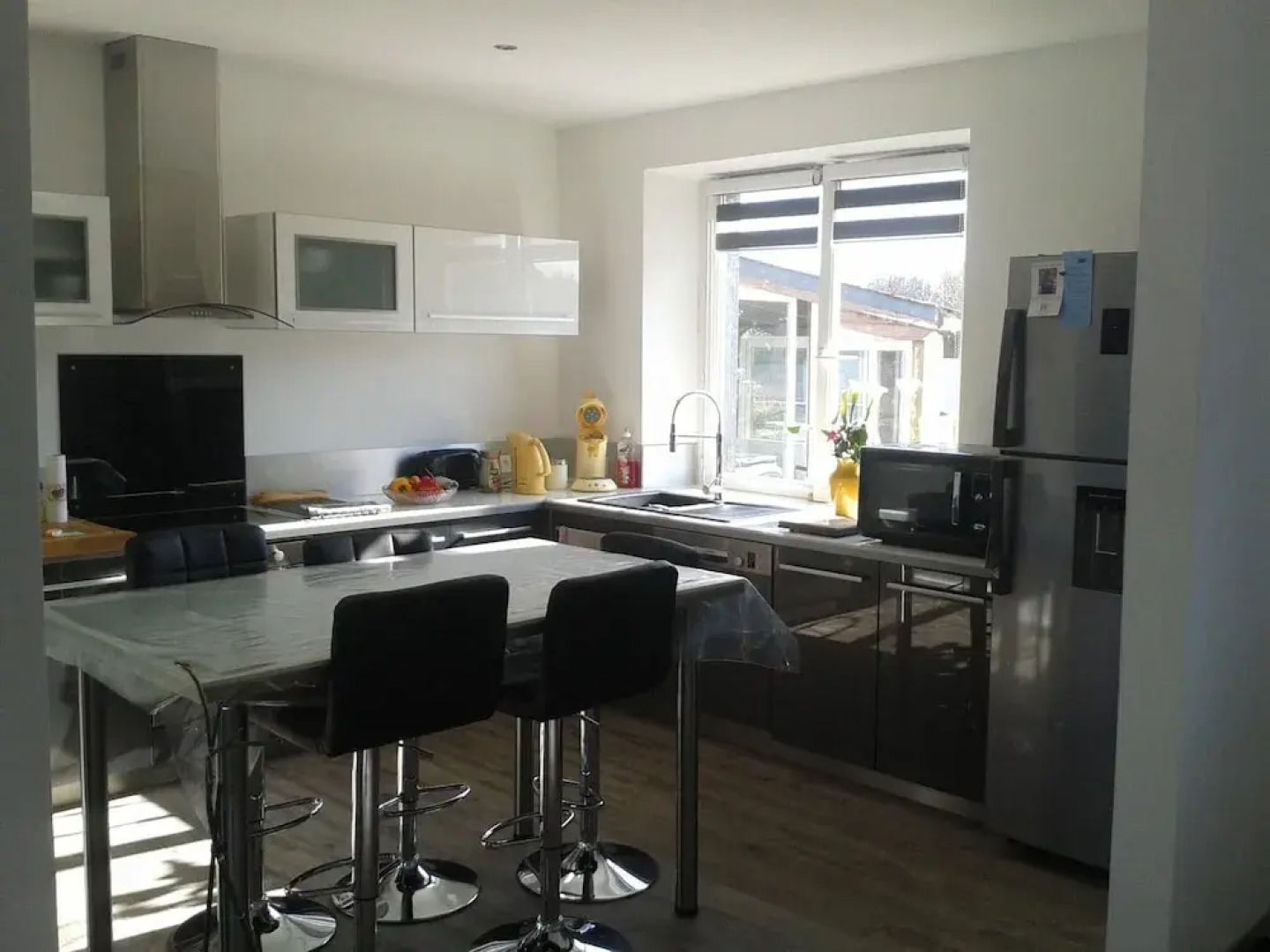 Holiday House With Private Pool in a Shared Property