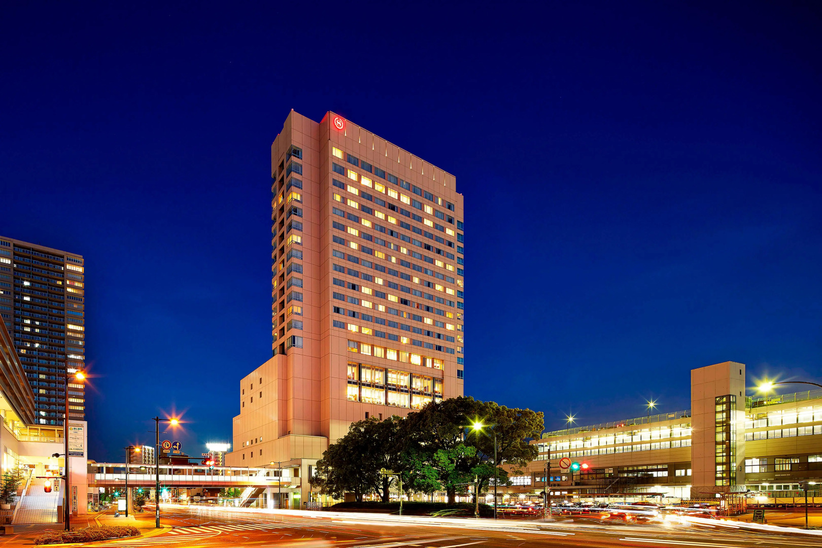 Отель Sheraton Grand Hiroshima
