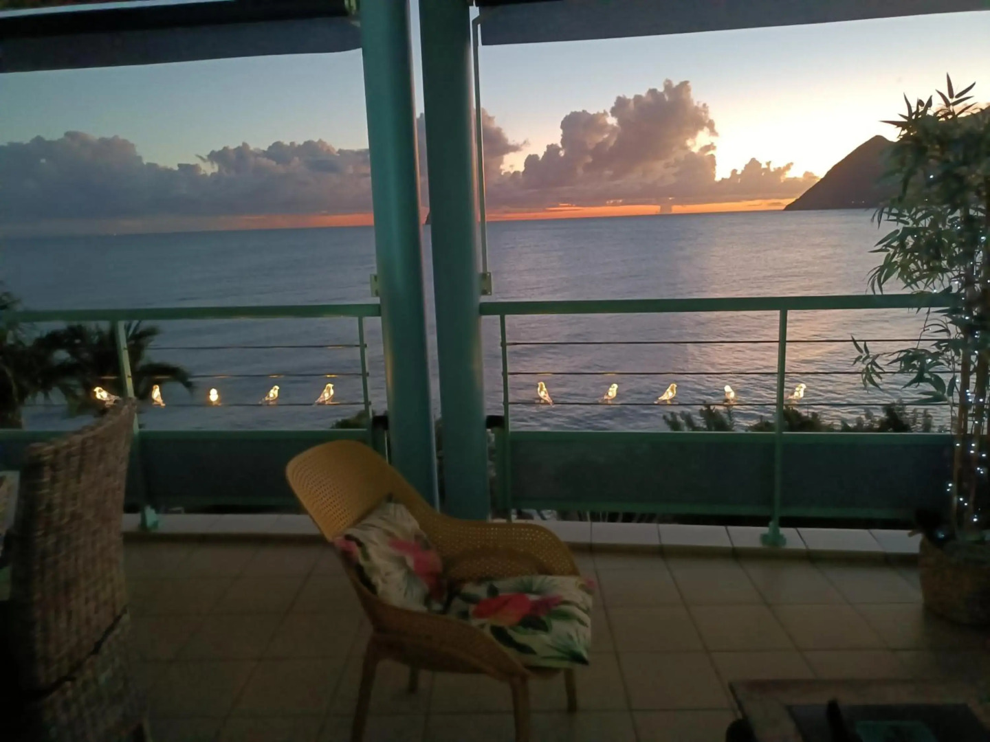 appartement les pieds dans l'eau dans résidence de standing