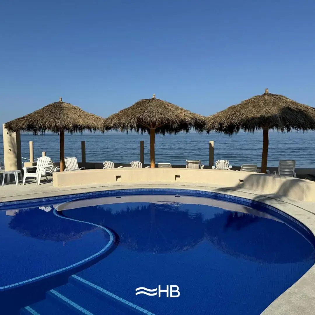 Hotel Barra de Navidad