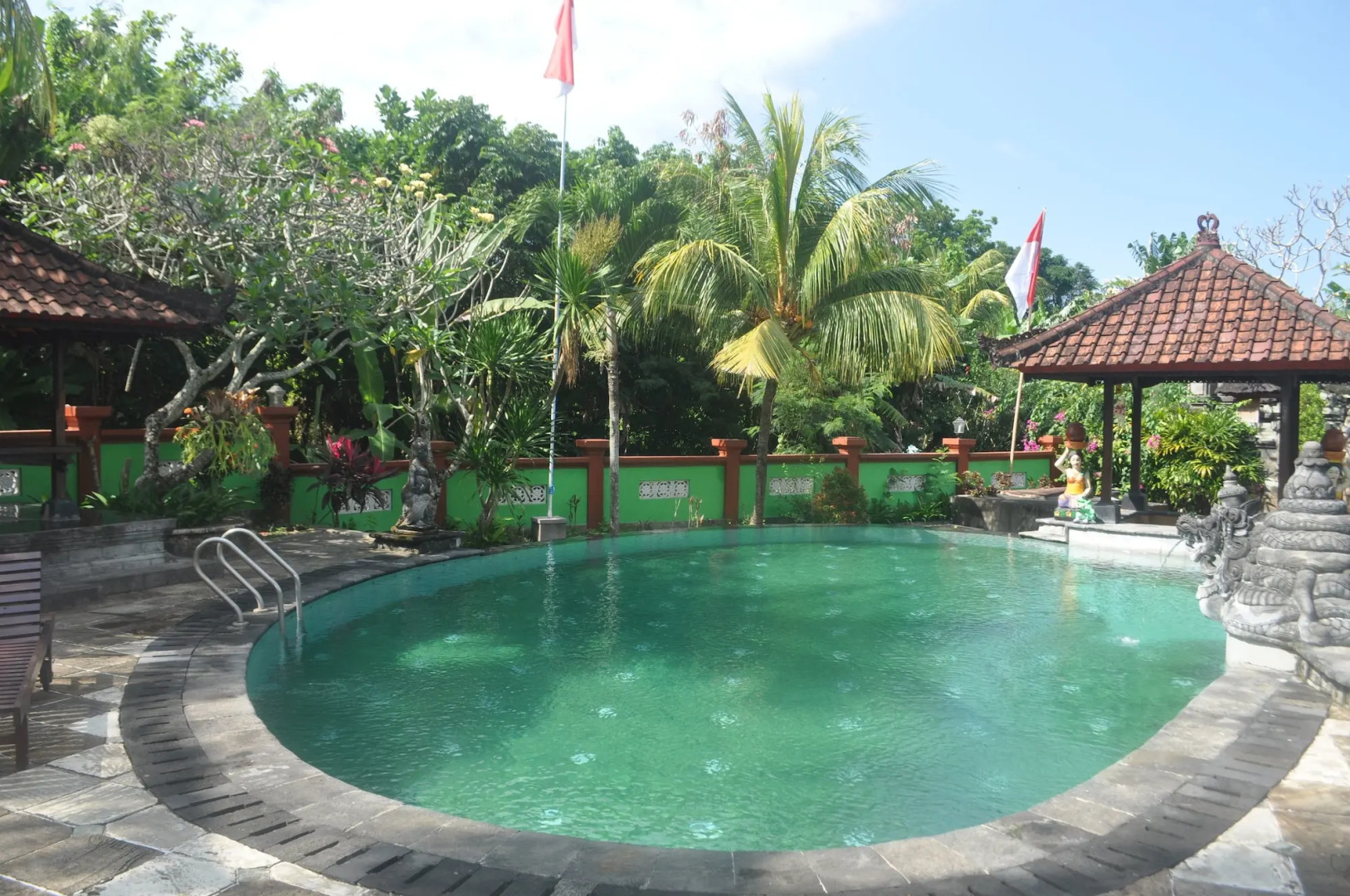 Dewi Sinta Hotel and Restaurant