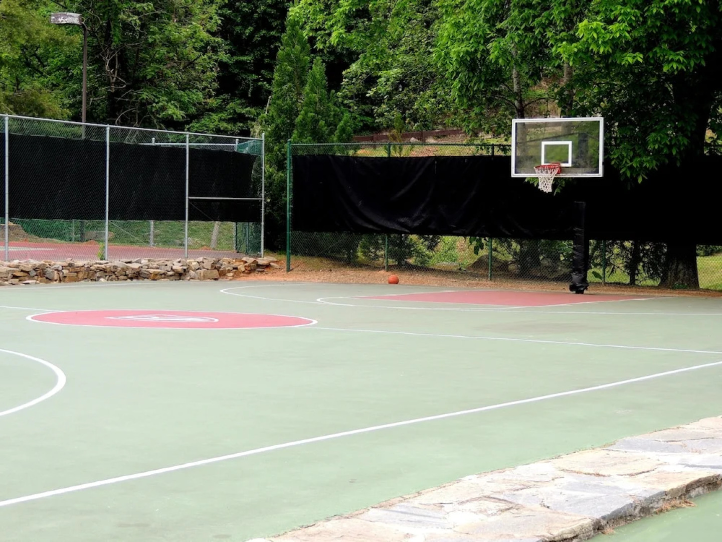 Mixon's Lake Retreat