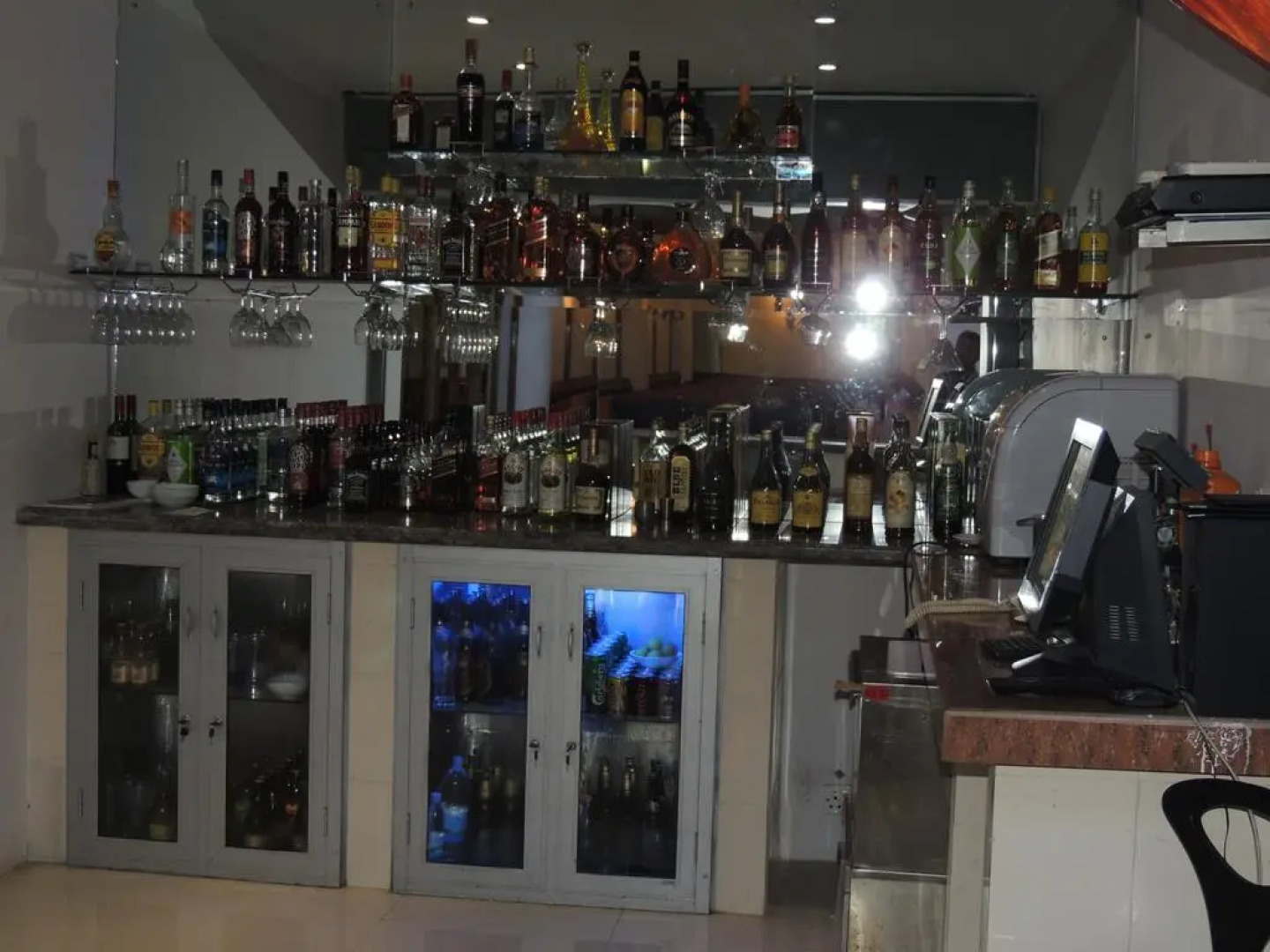 Tilko Jaffna City Hotel