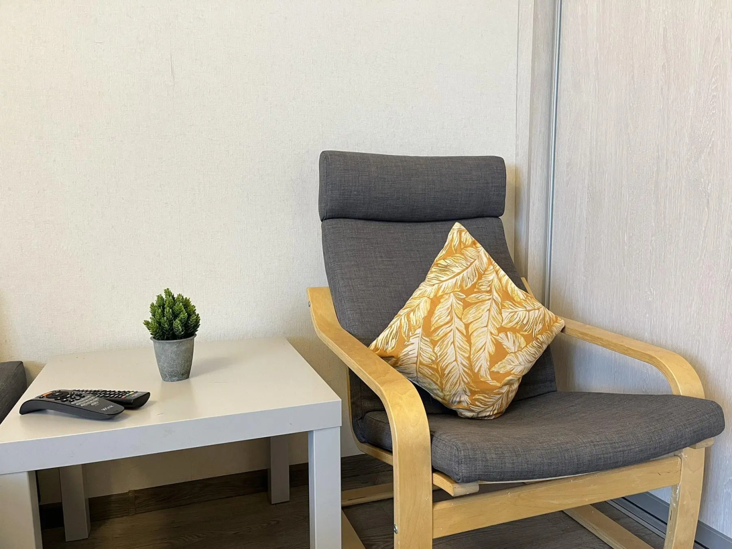 Romlex Apartments (Ромлекс) на улице Судоремонтная