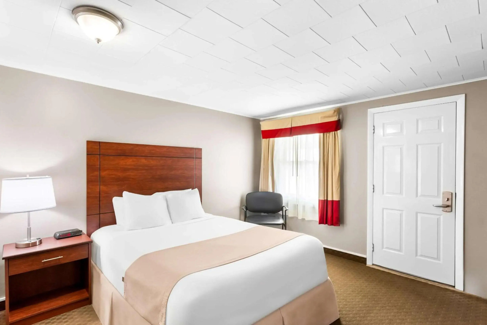 Rodeway Inn Gorham Riverside