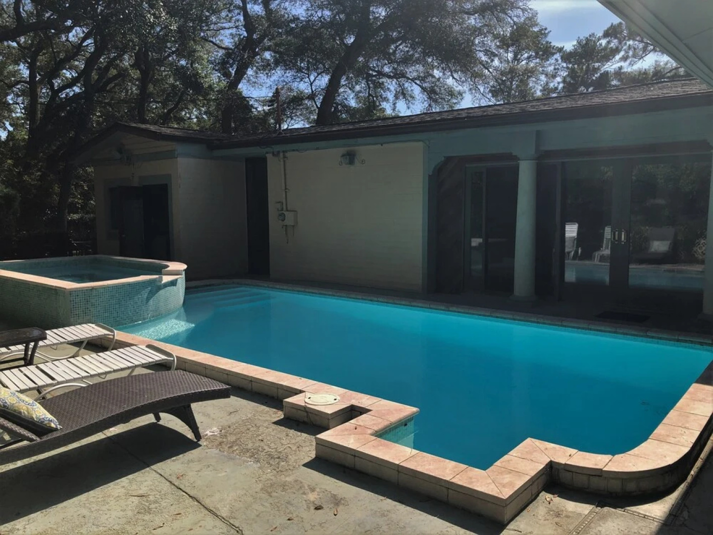 Kisses Cottage by Jekyll Realty