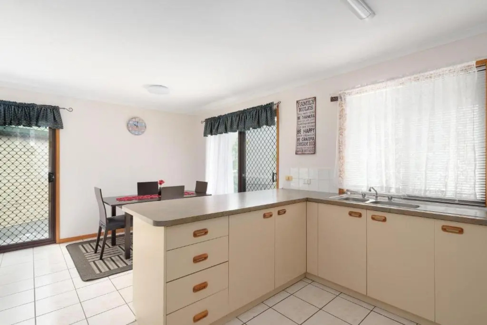 Seascapes Tin Can Bay