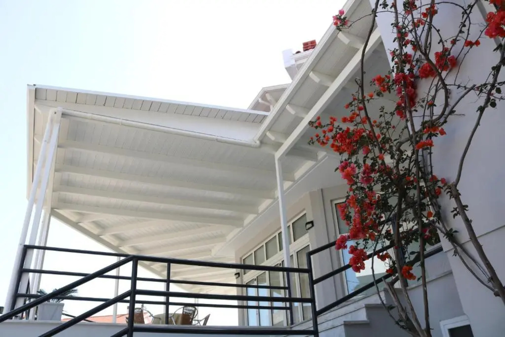 Mitika Hotel Apartments