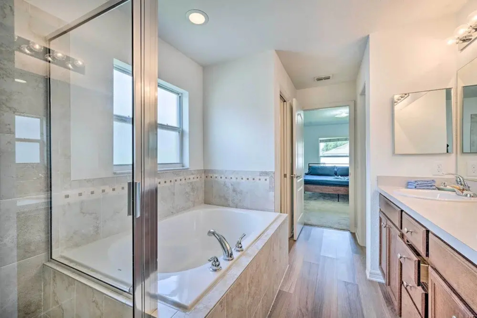 Bright Cypress Gardens Home Near Legoland!