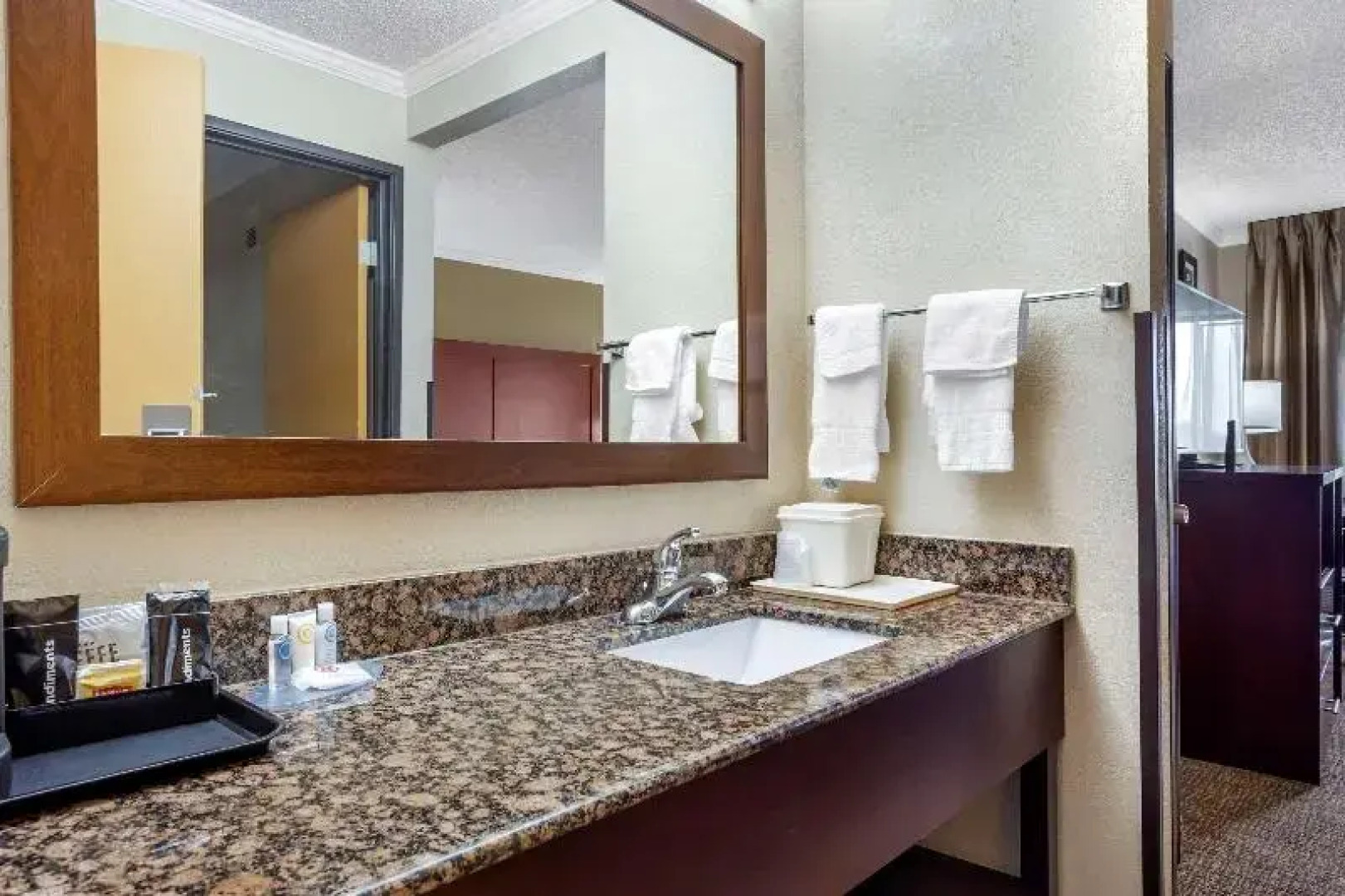 Quality Inn Hoffman Estates - Schaumburg
