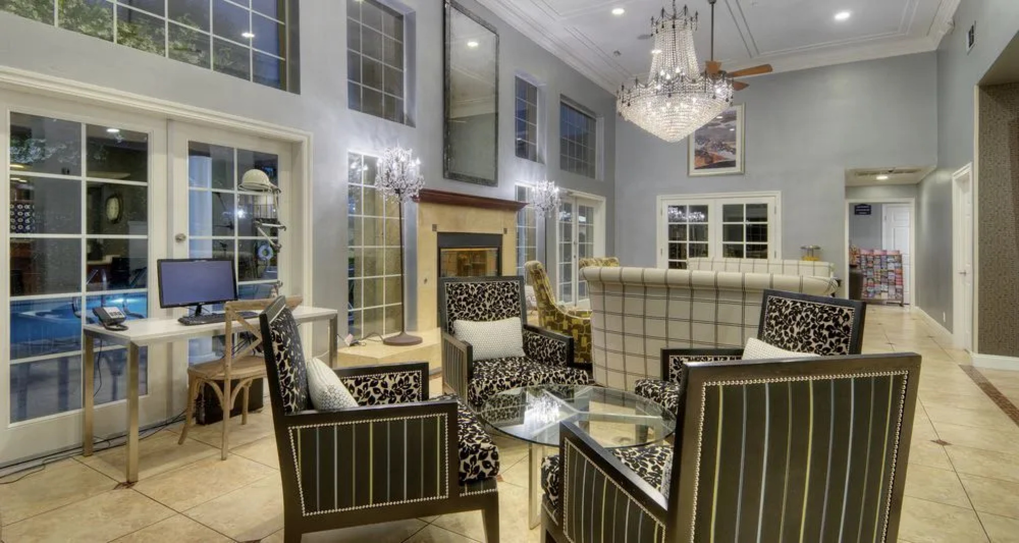 Best Western Plus Dixon Davis