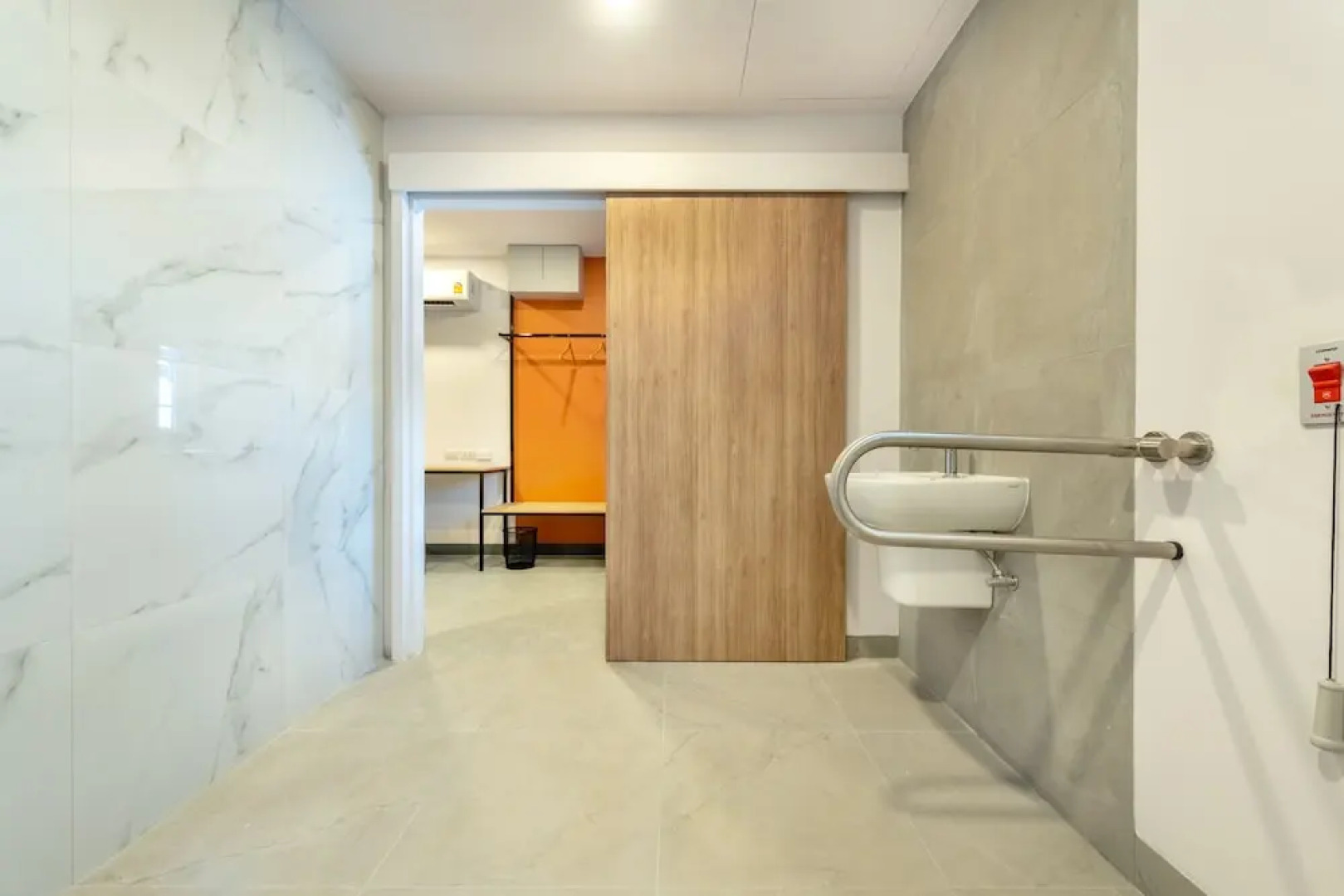 PLAAI Plus Hotel Bowin