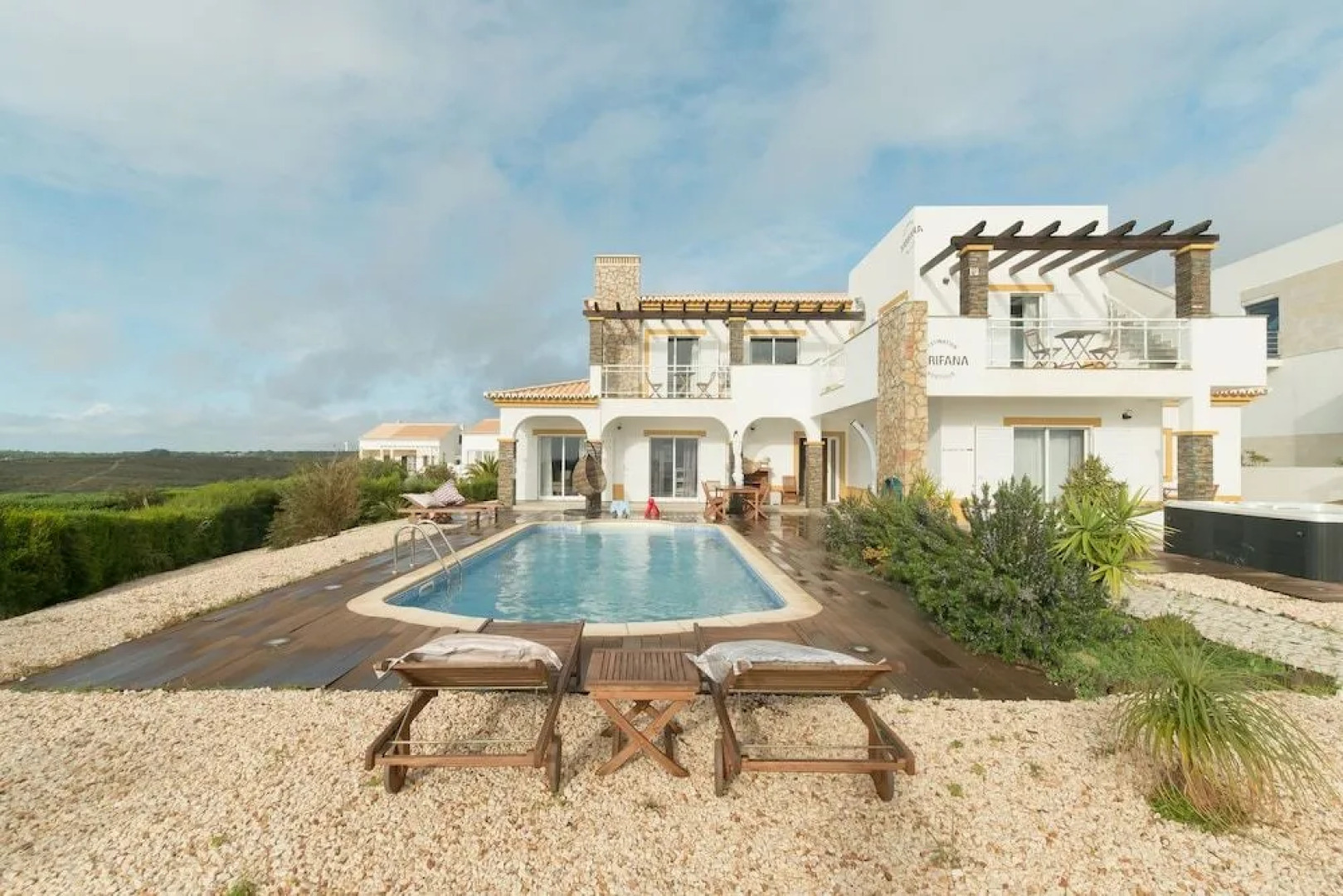 Arrifana Destination Boutique