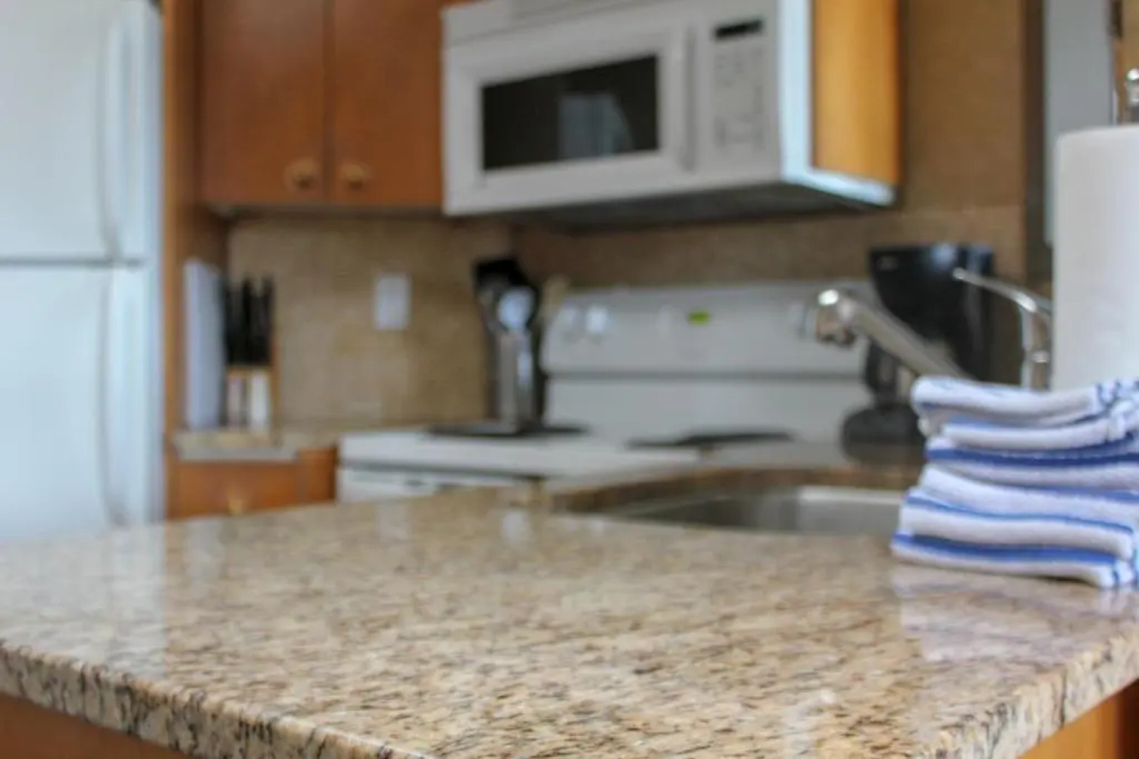 Pacific Shores Resort & Spa