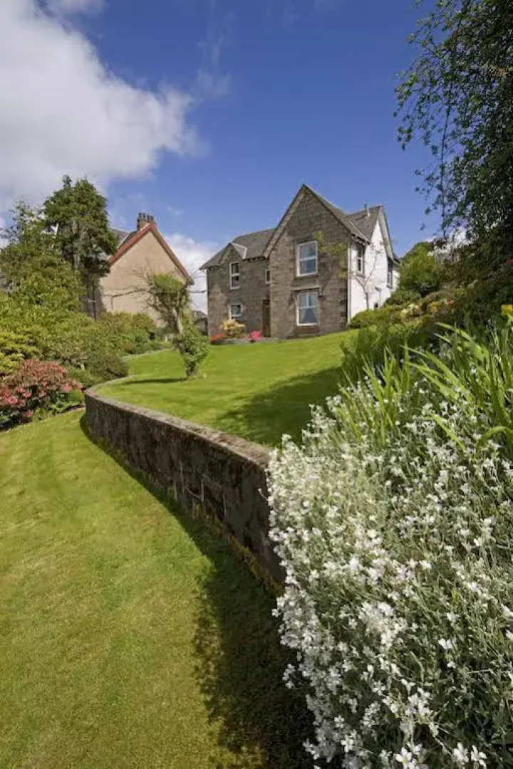 The Old Manse