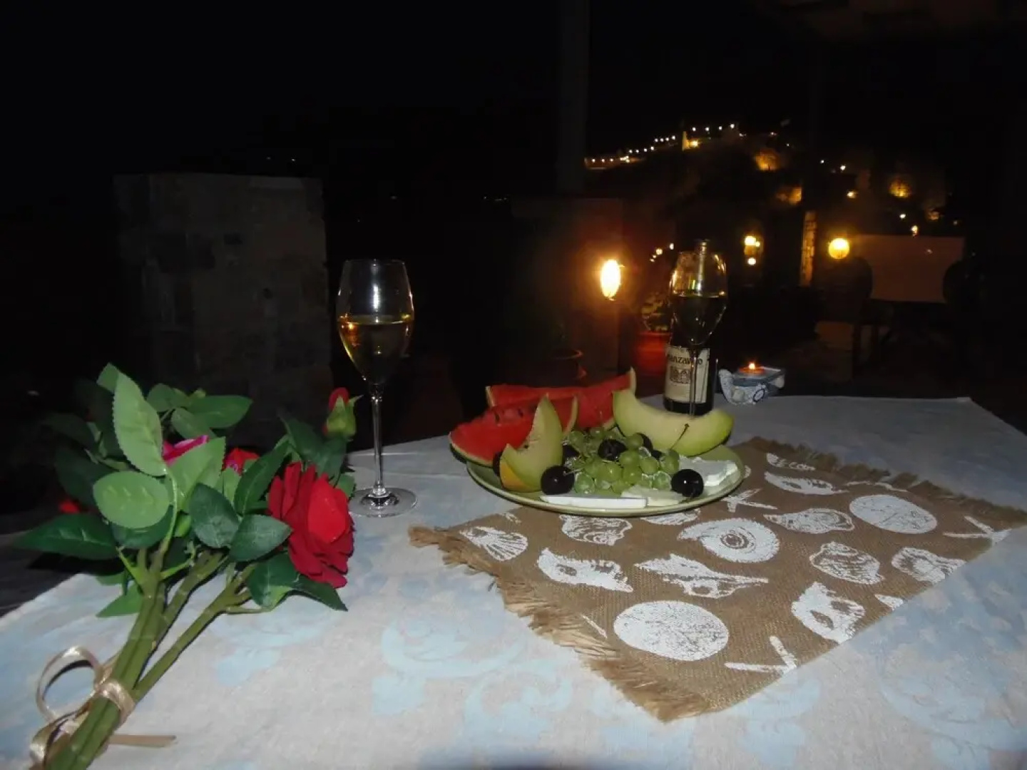 Studios Milos Skopelos-Where the Sea Meets the Sky