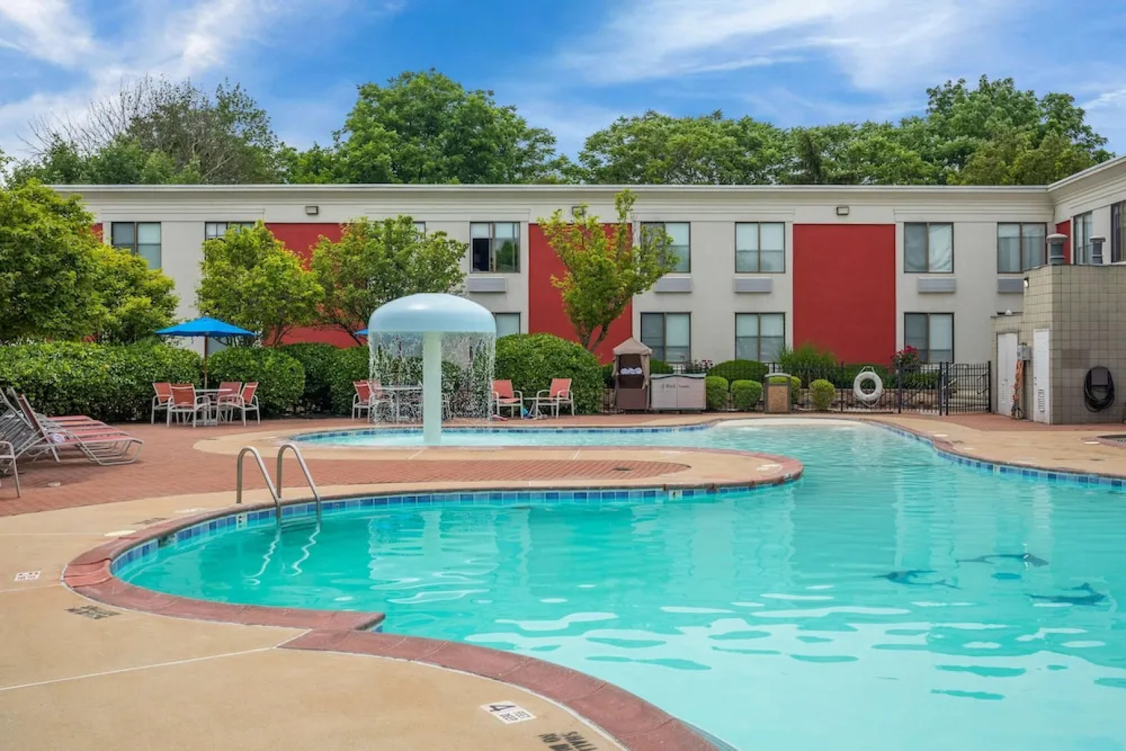 Red Lion Inn & Suites Hershey