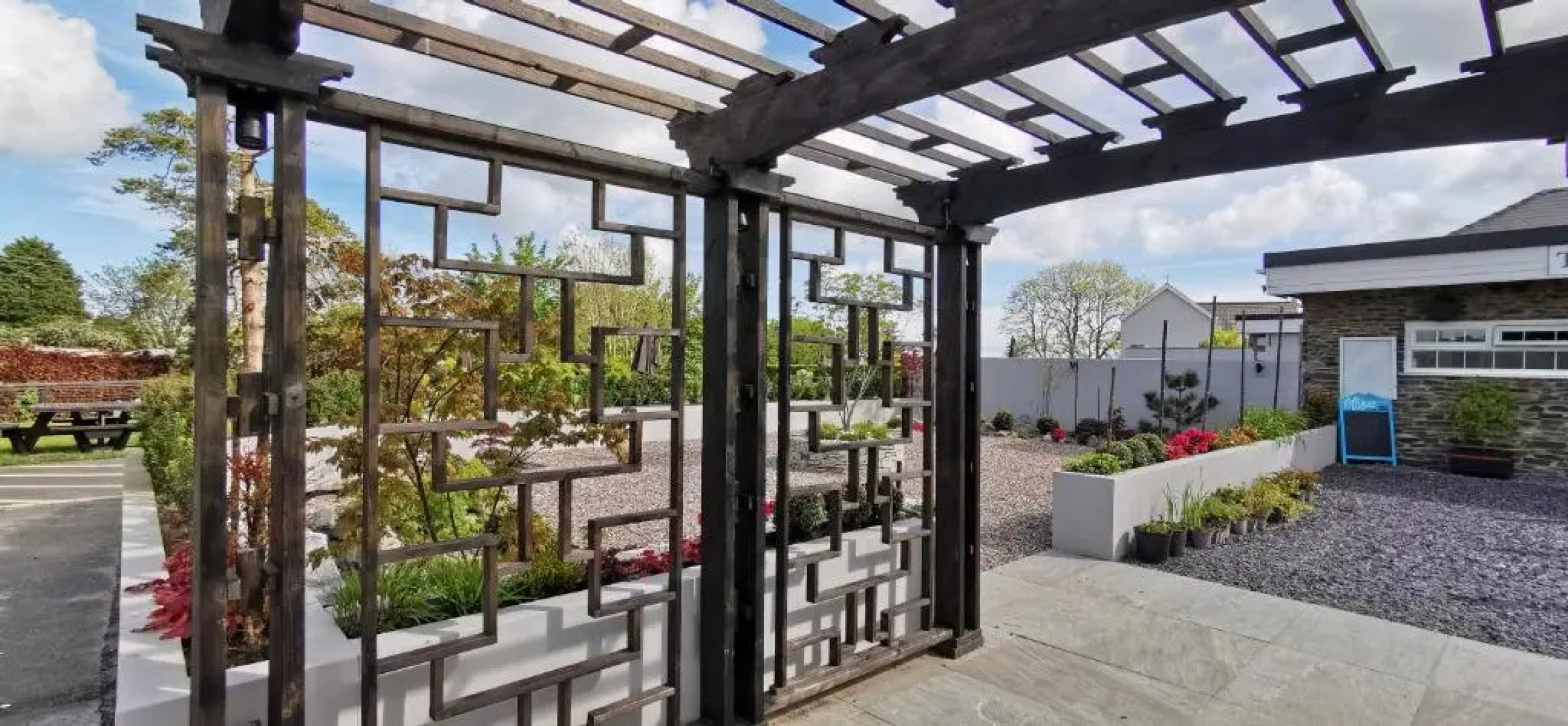 The Woodridge Inn Hotel