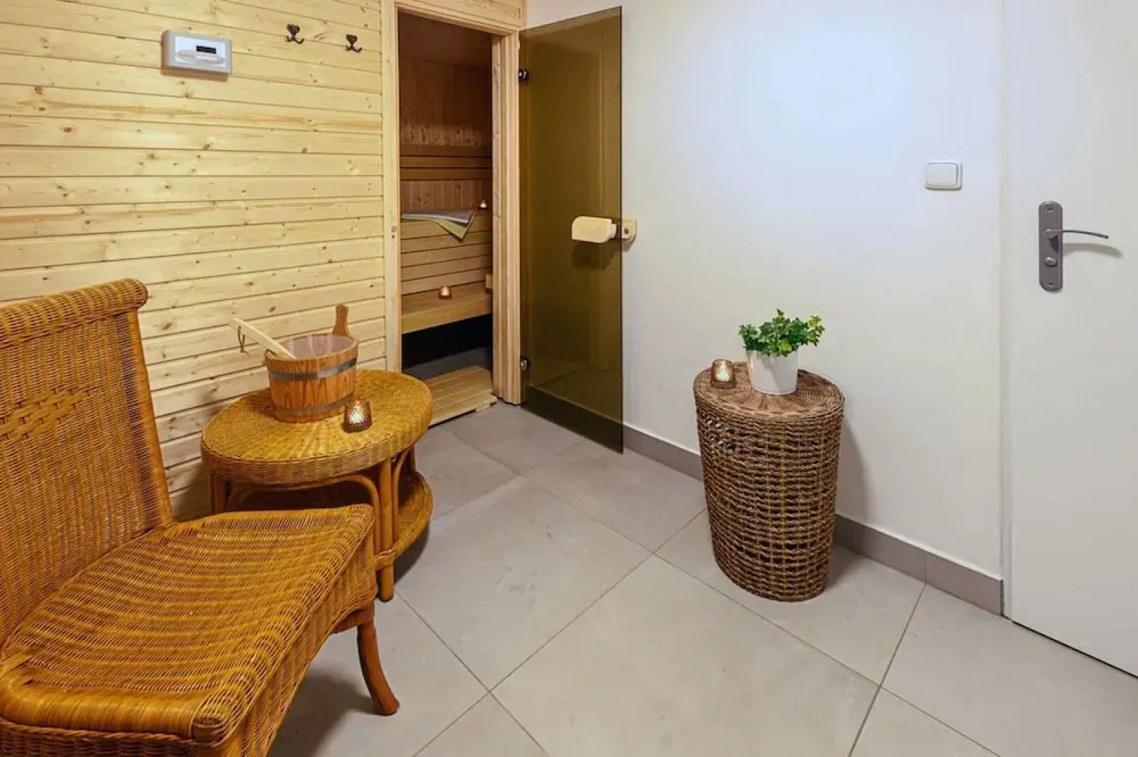 Villa Near Prkenny Dul With Sauna