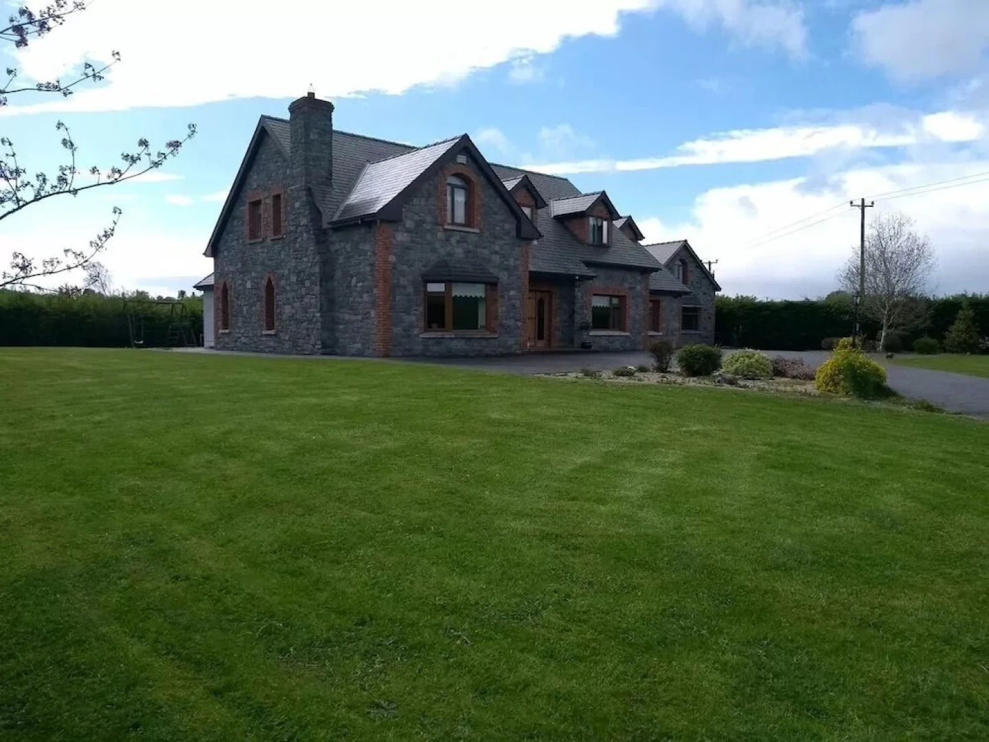 Carraig House, Cozy Countryside Apartment