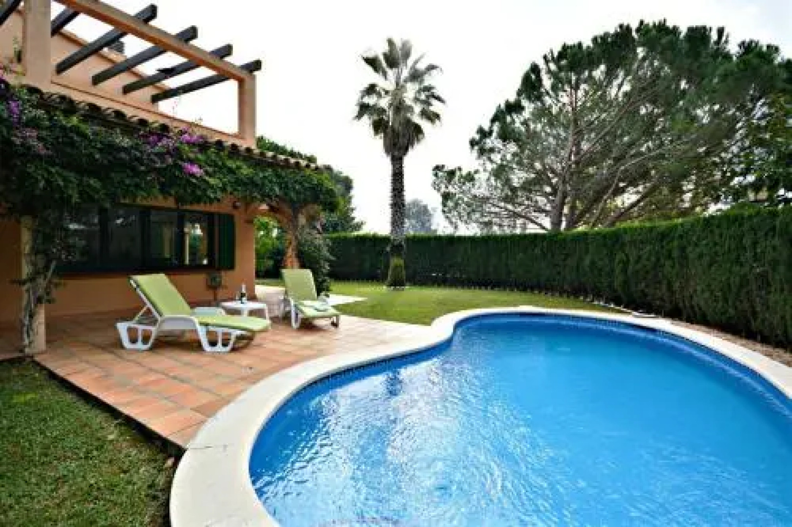 Beautiful villa with pool. Nautic 1