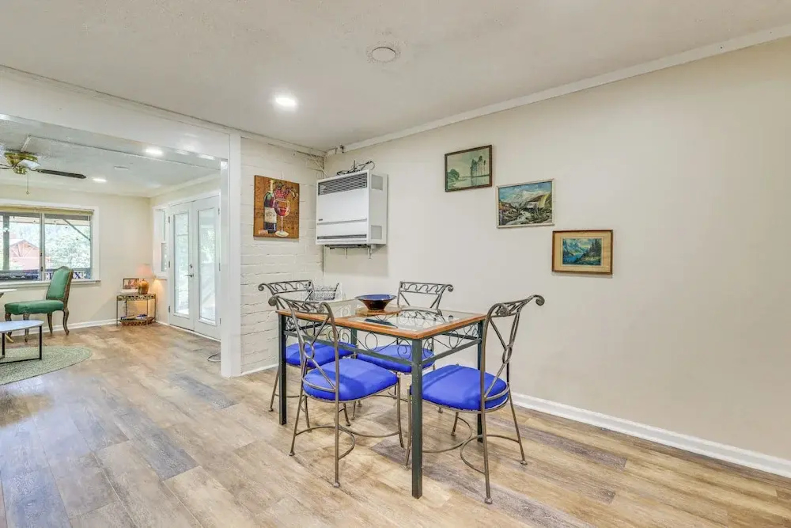 Walk to Marina: Central Bass Lake Studio w/ Deck!