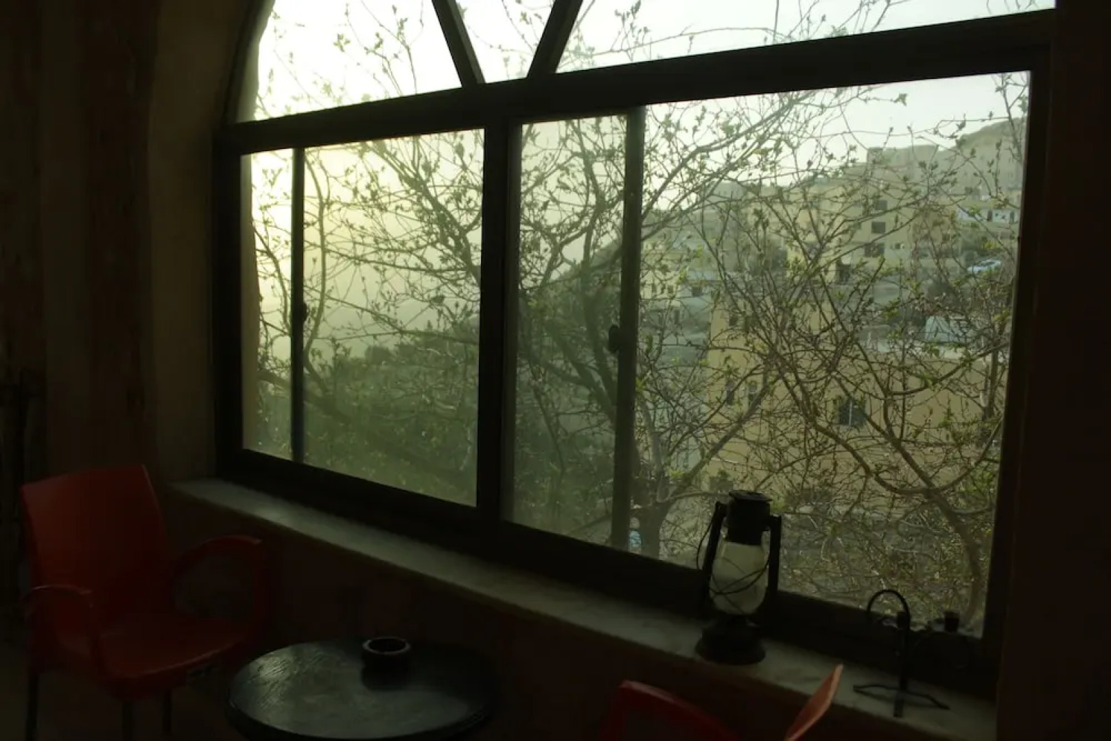 Oak Tree Castle Hostel