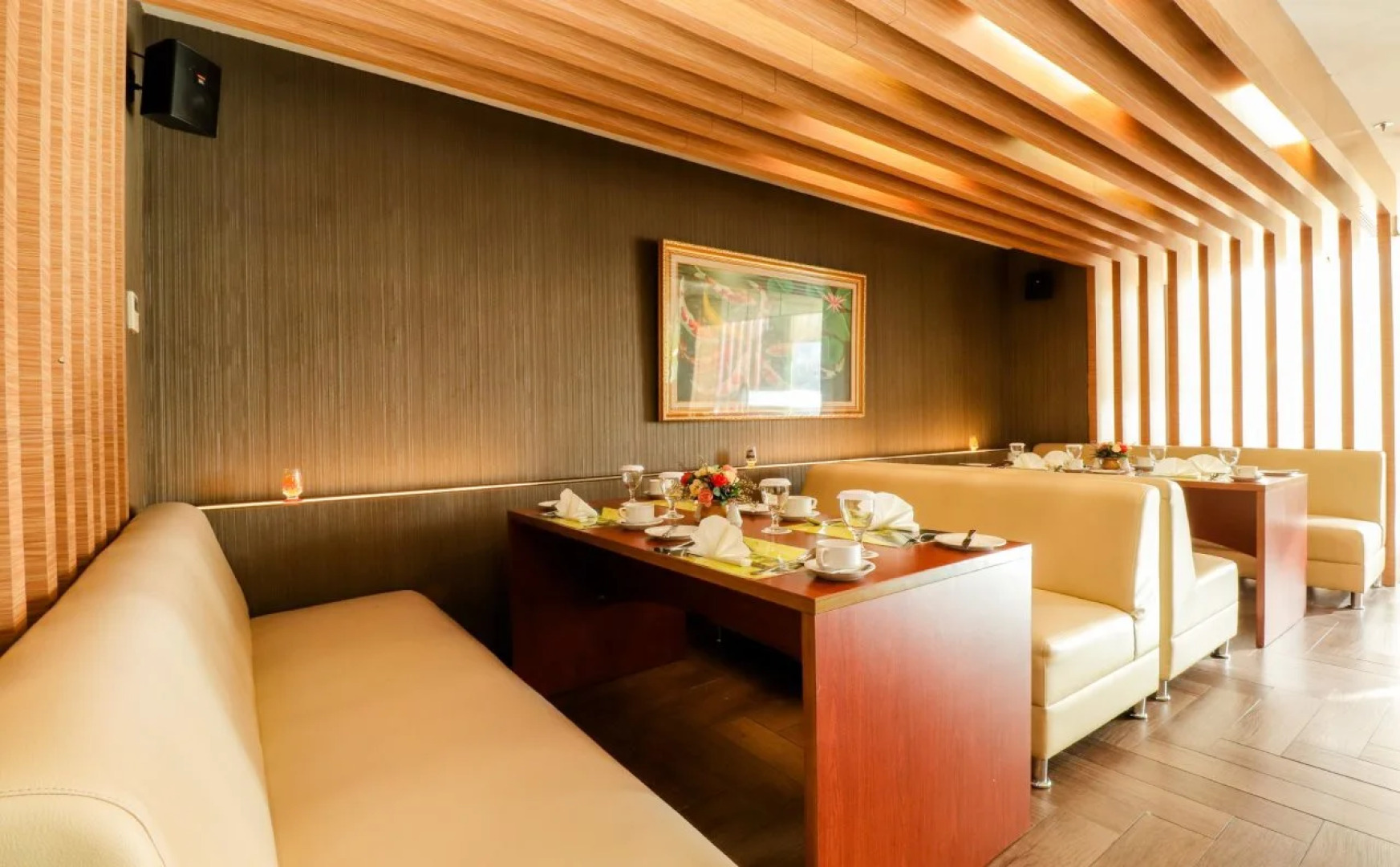 Empress Hotel Makassar