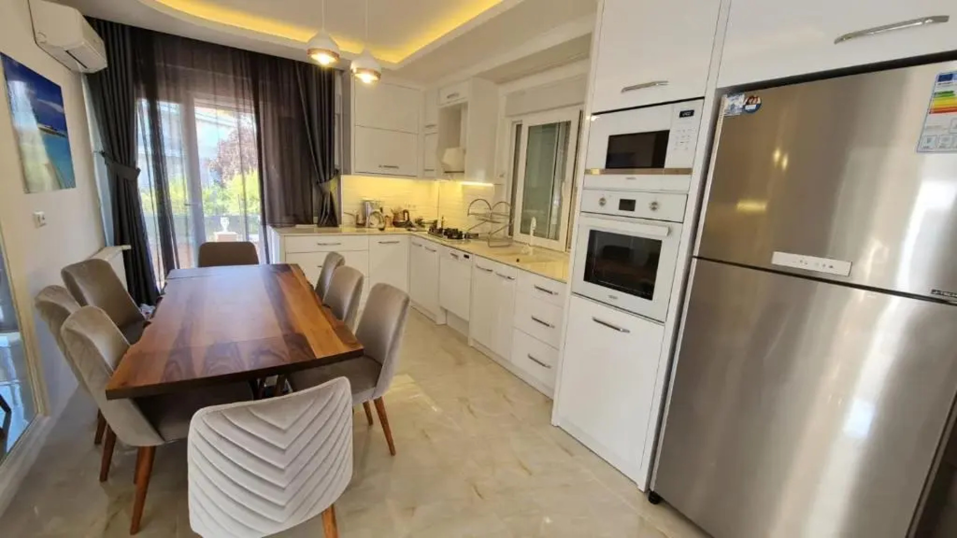 orman manzaralı havuzlu villa