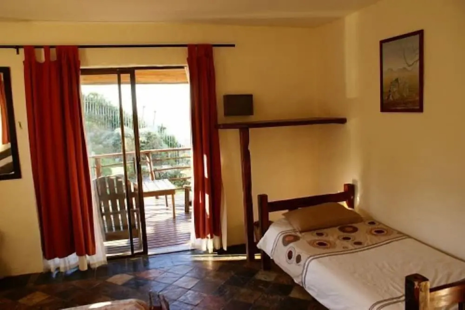 Island Vibe Jeffreys Bay Hostel