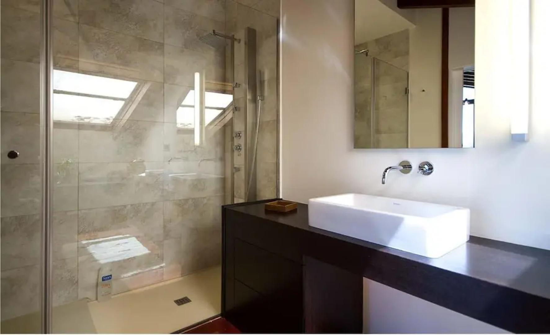 House - 3 Bedrooms - 107757