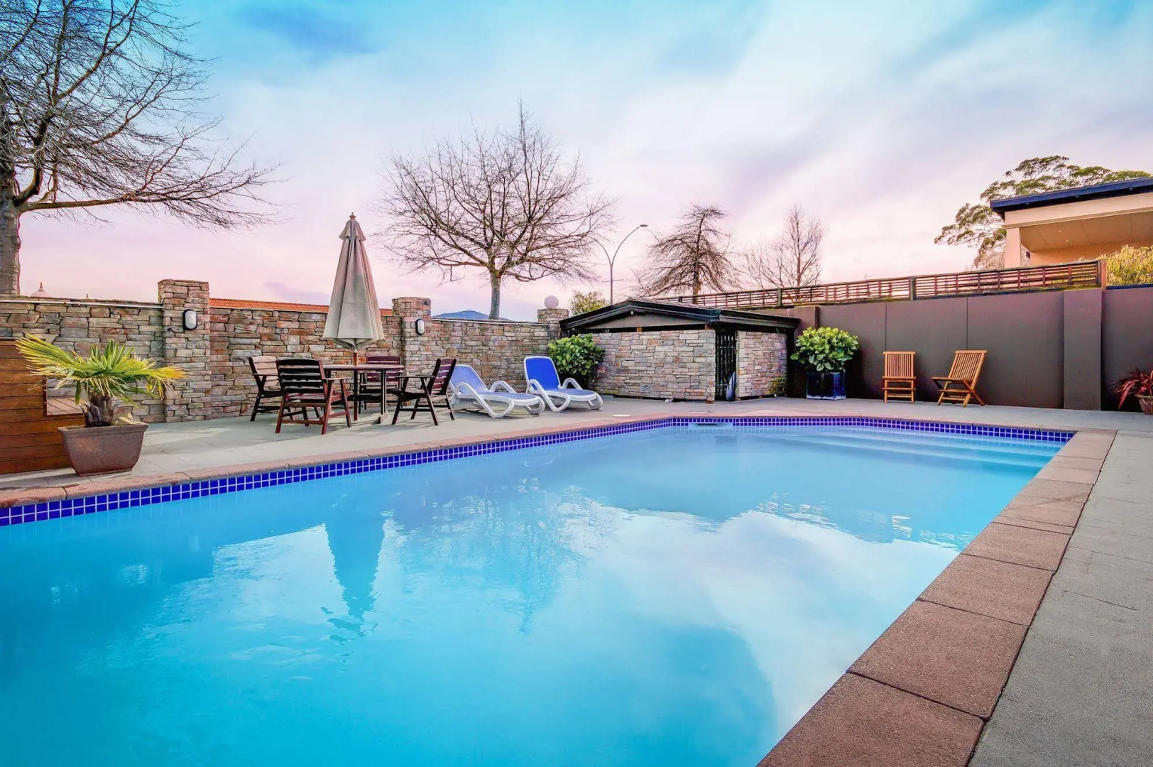 Emerald Spa Motor Inn