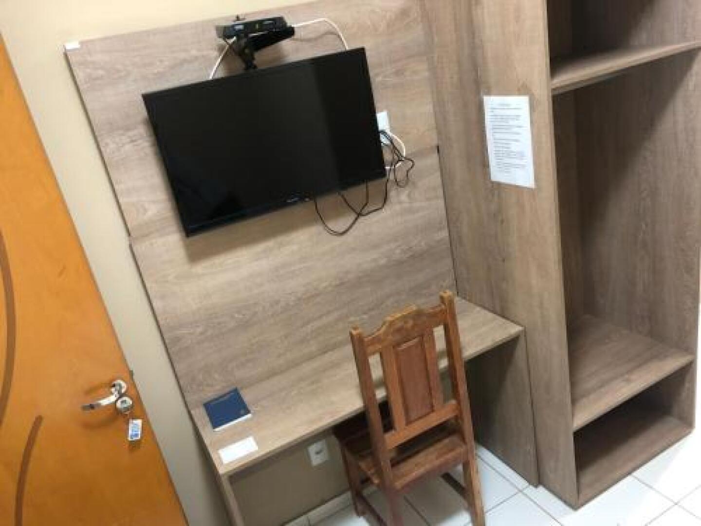 Hotel E Restaurante Cerrado