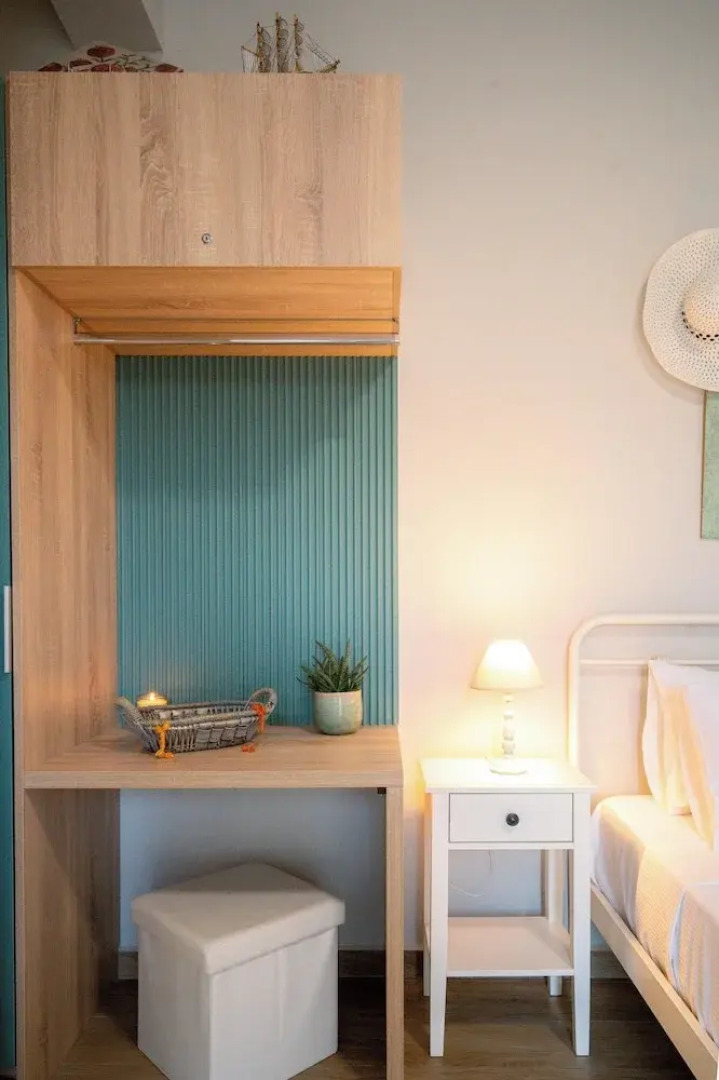 Peacock's Apartments