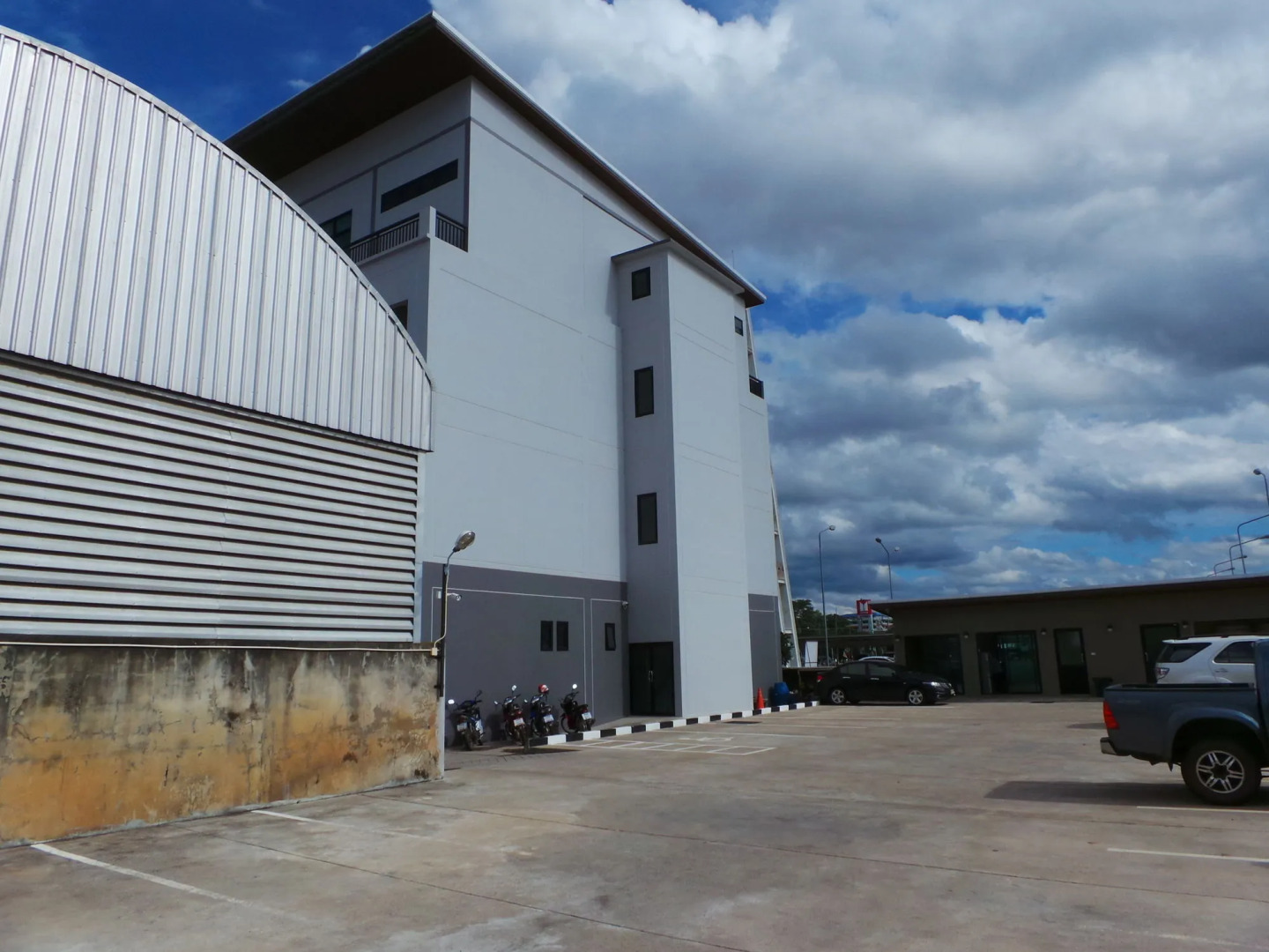 Bird Day Boutique Hotel