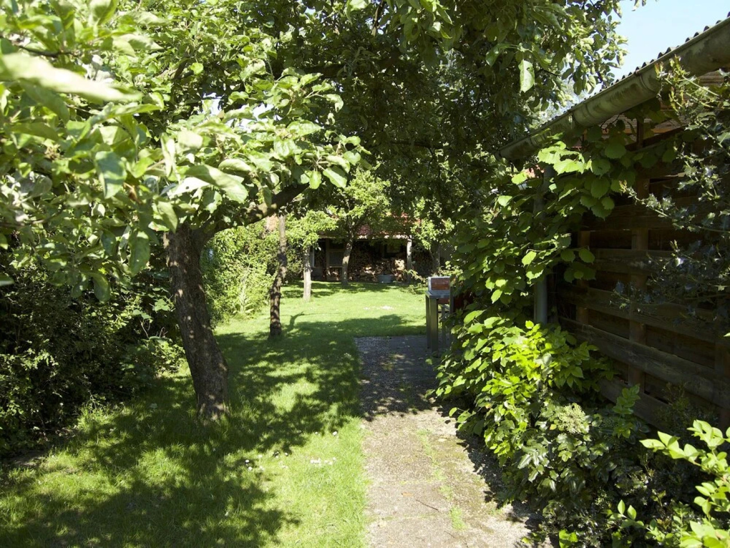 Enticing Holiday Home in Ruurlo with Garden