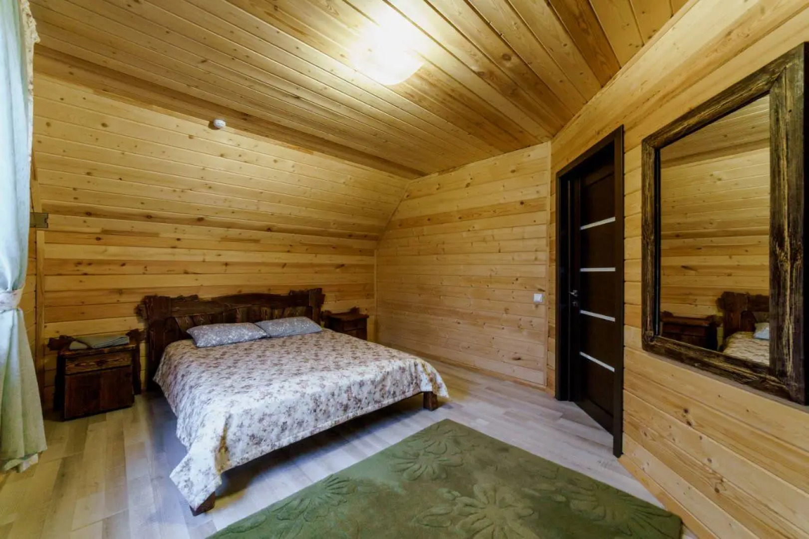 Зеленый островок